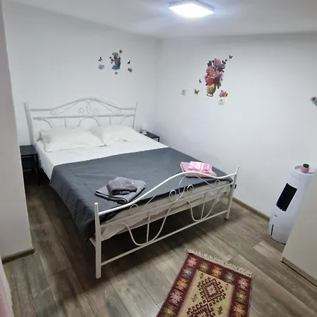 Nyaraló Casa Ava Două Mai